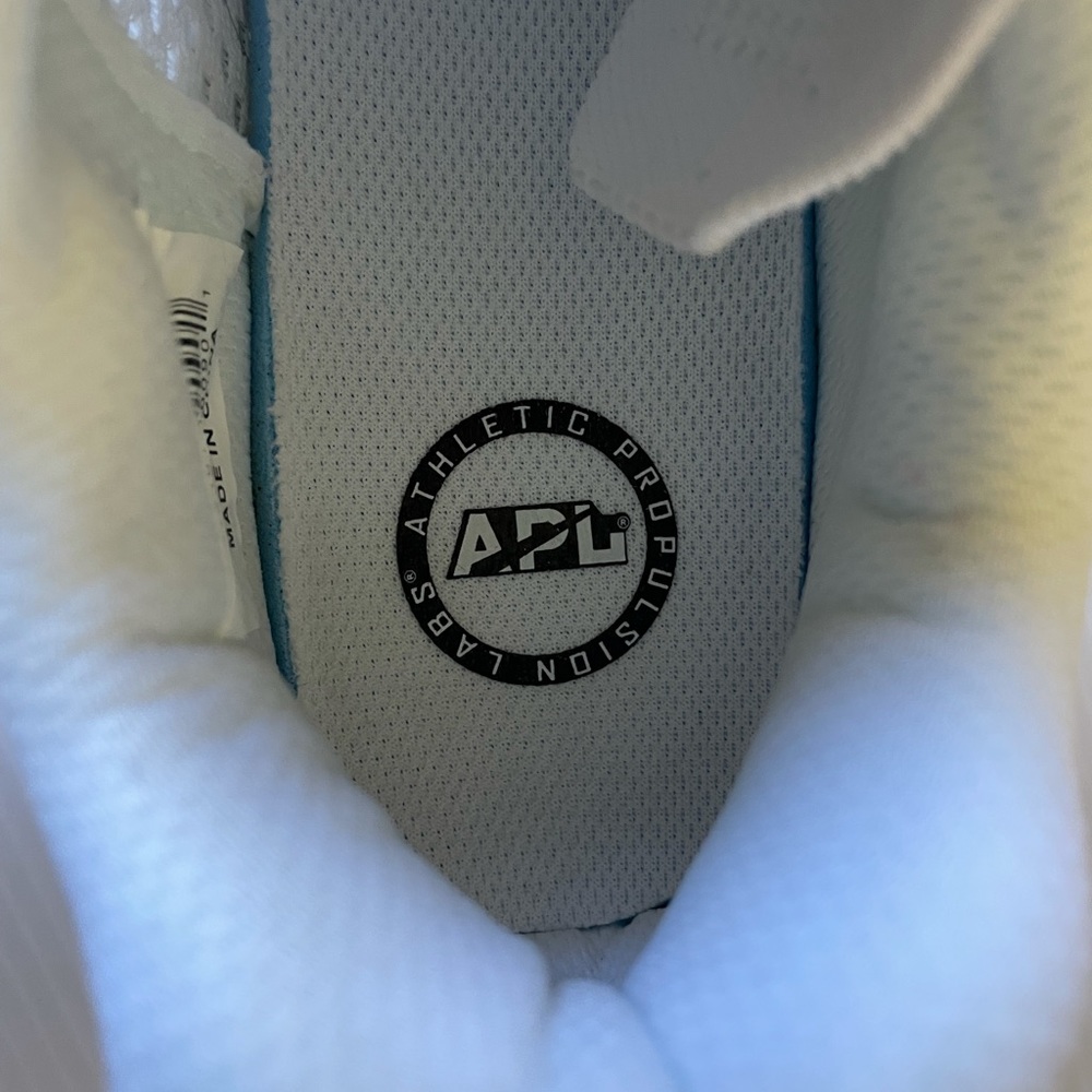 APL Techloom Pro Sneakers Brand New 9.5 - Picture 5 of 8